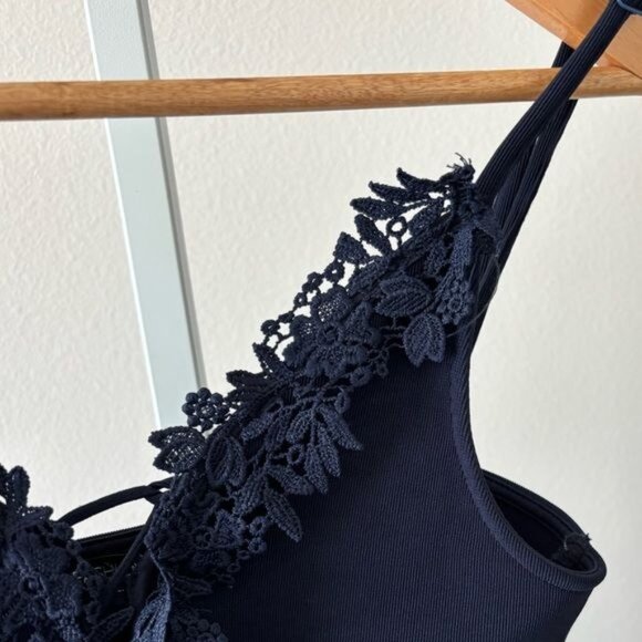 Y2K Bodysuit Large Floral Lace Deep V Neckline Romantic Dark Academia Balletcore - Picture 9 of 16